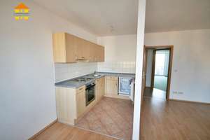 Gemütliche Dachgeschosswohnung mit Balkon und EBK wartet auf Sie!!! – Frankenberger Straße 195, 9131 Ebersdorf, Chemnitz – Vorschaubild 5