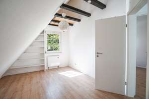 Köln-Sürth*EFH*exklusives Privatensemble in Bestlage*196 qm WFL*Garten*Garage* – 50999 Sürth, Köln – Vorschaubild 25