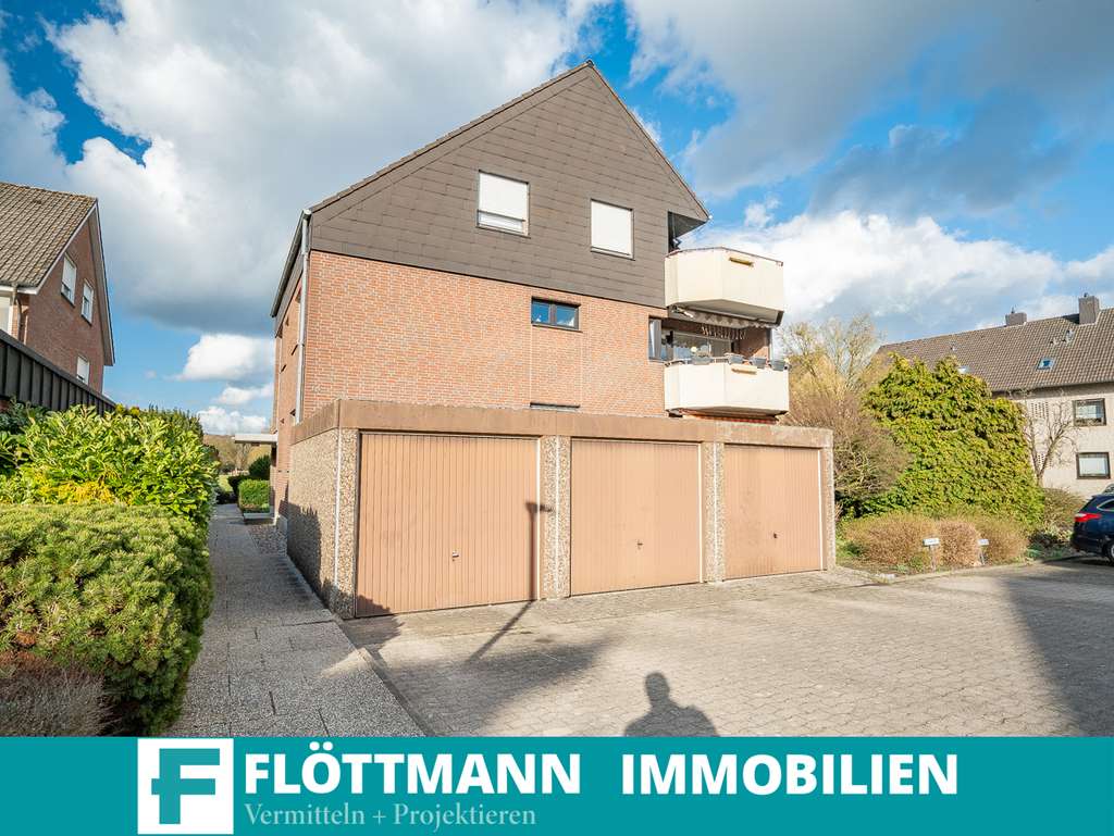 Immobilie in Bad Rothenfelde - Charmante Dachgeschosswohnung mit Loggia & Stellplatz in Bad Rothenfelde - Bild 0