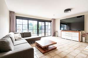 Split-Level-Reihenendhaus mit Garten, Studio und Entwicklungspotenzial – Die vollständige Adresse der Immobilie erhältst du vom Anbieter., 40595 Hellerhof, Düsseldorf – Vorschaubild 7