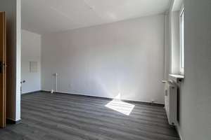 Günstige 2-Raum Wohnung im Erdgeschoss – Gr. Mühlenbreite 47, 39240 Calbe (Saale) – Vorschaubild 3