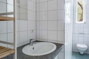 Frisch renovierte Altbauperle mit großem Balkon – ruhig & zentral in Prenzlauer Berg – Die vollständige Adresse der Immobilie erhältst du vom Anbieter., 10435 Prenzlauer Berg, Berlin – Vorschaubild 5