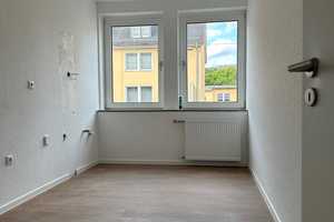 Frisch renovierte Wohnung mit Blick auf's Krönchen – Frankfurter Straße 18, 57074 Siegen-Wittgenstein (Kreis) – Vorschaubild 2