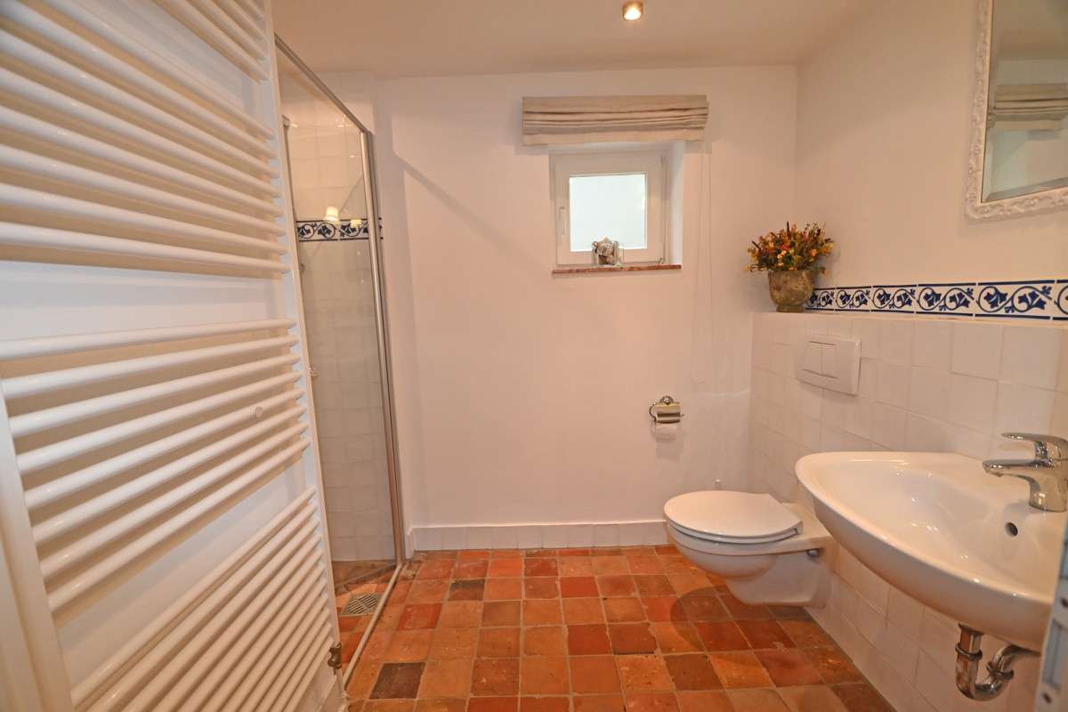 Immobilie in Risum-Lindholm - Stilvolles Reetdachhaus mit einzigartigem Charme und traumhaftem Weitblick - Bild 23