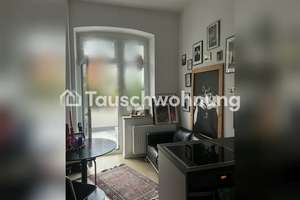 Tauschwohnung: Tausche gemütliche 2-Zimmer Altbauwohnung mit großem Balkon