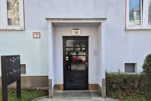 Viel Fläche für Eigennutzer!  50 m² + 2 Zi.-ETW mit EBK, Balkon, Stellplatz ! – Hopfenbergstraße 14, 4159 Wahren, Leipzig – Vorschaubild 2