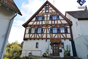 Architektonisches Kleinod - kernsaniertes Fachwerkhaus aus dem 17. Jahrhundert mit großem Garten – Die vollständige Adresse der Immobilie erhältst du vom Anbieter., 73765 Neuhausen auf den Fildern – Vorschaubild 1