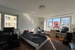 Helle 3-Zimmer-Wohnung mit Einbauküche in Uni-Nähe *WG-geeignet* – Berrenrather Straße 138, 50937 Sülz, Köln – Vorschaubild 5