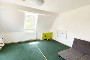 Helle Dachgeschosswohnung mit Balkon direkt am Ruhrpark – Die vollständige Adresse der Immobilie erhältst du vom Anbieter., 46049 Alstaden-Ost, Oberhausen – Vorschaubild 3