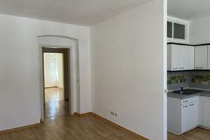 Sonnige, modernisierte 2 -Raum-Wohnung m. Balkon u. Einbauküche im Mühlenviertel in Erfurt – Schobersmühlenweg 14, 99089 Andreasvorstadt, Erfurt – Vorschaubild 4