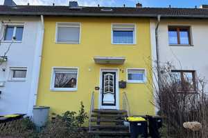 Ihr neues IMMOBILIEN QUARTIER: Reihenmittelhaus mit viel Potenzial in Wunstorf – Hannover (Kreis) – Vorschaubild 1