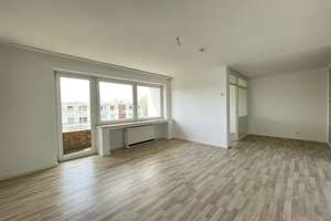 inziehen & wohlfühlen: Renovierte 2-Zimmer-Wohnung mit sonnigem Balkon und schönem Ausblick – Wiesbadener Str. 30, 47138 Obermeiderich, Duisburg – Vorschaubild 3
