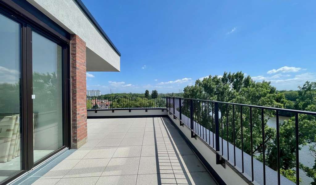 Hoch hinaus mit Blick auf den Main! · Bezugsfertig! · ETW C 07.03