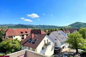 Großartiges Panorama ohne den Berg zu erklimmen. – 79115 Haslach-Gartenstadt, Freiburg im Breisgau – Vorschaubild 7