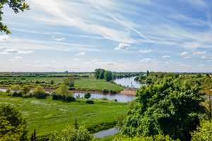 Großzügiges Ein- bis Zweifamilienhaus mit traumhaften Blick auf die Weserlandschaft – Verden (Kreis) – Vorschaubild 2