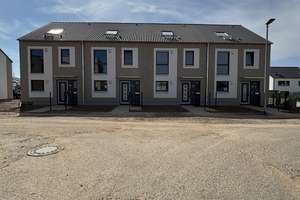 *Reserviert* Kompakt trifft Komfort: Reihenmittelhaus mit 129 m² Wohnfläche – Brauweilerstraße 0, 50129 Bergheim – Vorschaubild 3