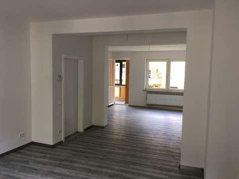 Sudl Innenstadt Erstbezug N Renovierung 4 5 Zimmer 90m Wohnung M Wintergarten Neues Bad