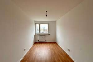 Moderne 3-Zimmer-Wohnung mit Balkon in Nürnberg – Herzogstandstraße 10, 90471 Langwasser Nordwest, Nürnberg – Vorschaubild 4