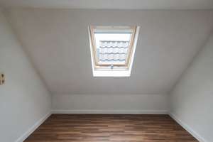 Freistehendes Haus in Crumstadt +Vorkaufsrecht für zweites Haus | seltene Perspektive – Die vollständige Adresse der Immobilie erhältst du vom Anbieter., 64560 Riedstadt – Vorschaubild 7