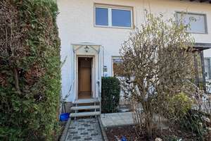 Kleines Reihenmittelhaus für Paare oder junge Familien mit Garten und Ausbaureserve im Dach – Die vollständige Adresse der Immobilie erhältst du vom Anbieter., 61381 Friedrichsdorf – Vorschaubild 9