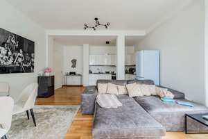 Bezugsfreie 3-Zimmerwohnung mit Balkon und zwei Badezimmern im Herzen der City West
