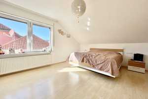 Großzügiges Wohnhaus mit 3 Wohneinheiten in sonniger Lage – Zollernalbkreis – Vorschaubild 11