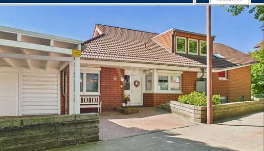 Bild von Repräsentatives Einfamilienhaus in Split-Level-Architektur