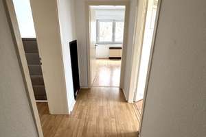Gemütliche 2-Zimmer-Erdgeschosswohnung in zentraler Lage von Wuppertal-Elberfeld – Ravensberger Str. 115, 42117 Elberfeld, Wuppertal – Vorschaubild 2