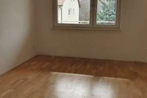 Modernisierte helle Wohnung mit Fussbodenheizung – Die vollständige Adresse der Immobilie erhältst du vom Anbieter., 71732 Tamm – Vorschaubild 10