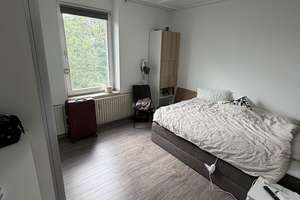 Charmante 2-Zimmer-Wohnung am Fuße des Lousbergs zu vermieten! – Rütscher Straße 72, 52072 Ponttor, Aachen – Vorschaubild 2
