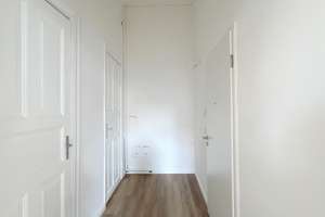 - Prachtvolle Stuckdecken - Stilvolle 3-Zimmer Altbauwohnung mit hohen Decken – Am Dobben 70, 28203 Ostertor, Bremen – Vorschaubild 11