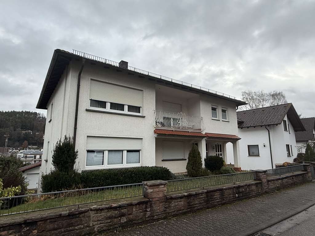 Immobilie in Rodalben - Schönes Mehrgenerationenhaus in ruhiger Lage von Rodalben! - Bild 1