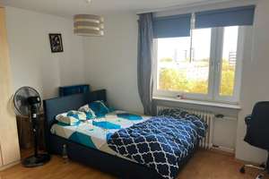 Wohnen am Lerchenauer See: 2 Zimmerwohnung mit eigener Küche, Bad mit Badewanne und Fenster – Gustav-Schiefer-Str. 20, 80995 Lerchenau-West, München – Vorschaubild 9
