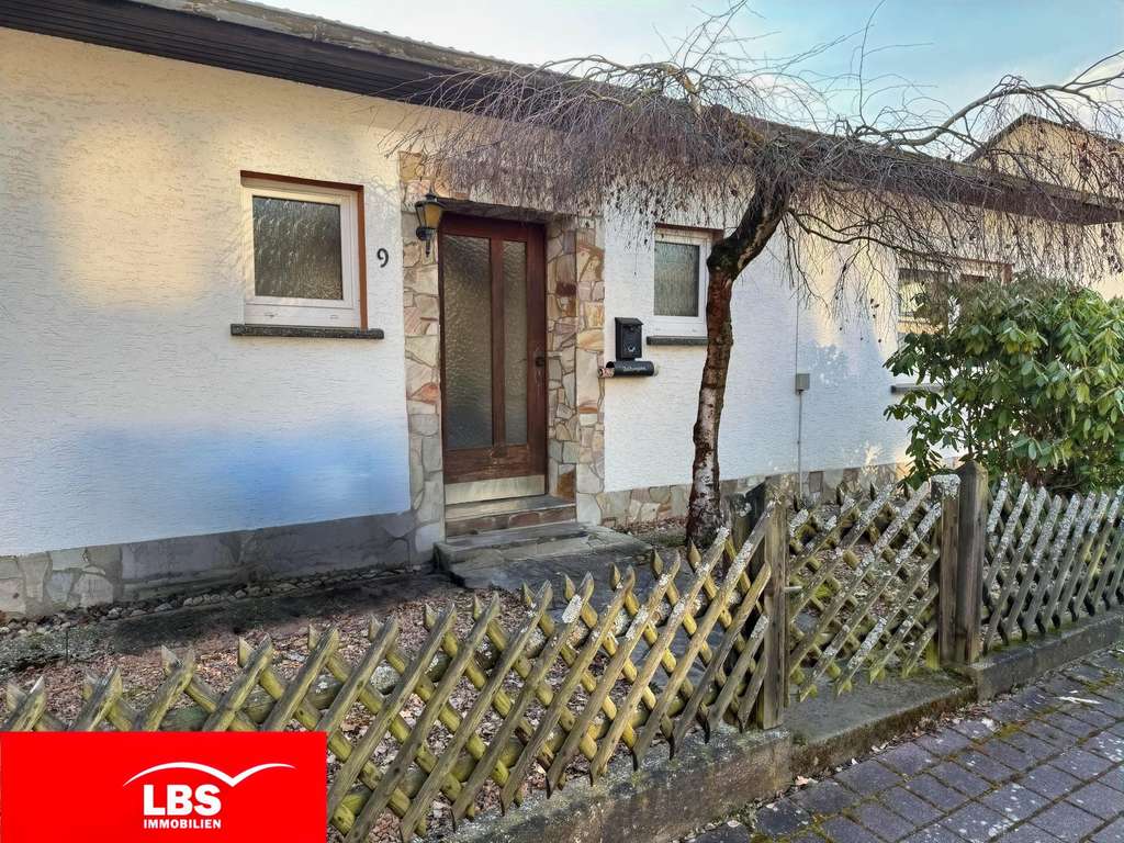 Immobilie in Hünstetten - Behagliches Einfamilienhaus mit großem Potenzial in Hünstetten-Beuerbach - Bild 3