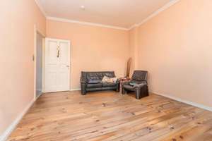 KENSINGTON - EXKLUSIV: Altbauflair trifft Komfort – 2-Zimmer-Wohnung mit Potenzial – Die vollständige Adresse der Immobilie erhältst du vom Anbieter., 10829 Schöneberg, Berlin – Vorschaubild 5