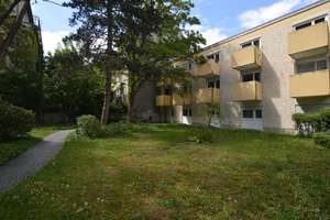 ** Ruhige sanierte 2 Zimmer Wohnung mit Garten in Bestlage zum Selbstbezug ** – Clemensstraße 74 a, 80796 Am Luitpoldpark, München – Vorschaubild 1
