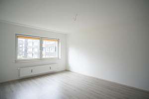 ~ Geräumiges Familiennest + bezugsfertig + Balkon ~ – Albert-Einstein-Straße 28, 47167 Neumühl, Duisburg – Vorschaubild 7
