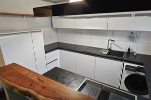 Großzügige, teilmöblierte 3,5-Zimmer-Wohnung mit Terrasse, Garage und Wallbox in der Karlsruher Osts – 76131 Oststadt, Karlsruhe – Vorschaubild 9