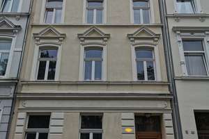 Helle 2-Zimmerwohnung in denkmalgeschütztem Altbau