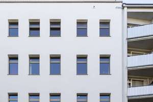 Kreuzberg-Investment | Altbaucharme in urbaner Lage: große 2-Zi-Wohnung mit perfektem Grundriss!