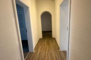 Frisch renovierte, helle 4-Zimmer-Wohnung in Duisburg Neudorf, Uni Nähe, Sportpark Wedau Nähe  – Koloniestrasse 203a, 47057 Neudorf-Süd, Duisburg – Vorschaubild 10