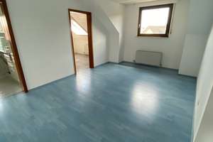 Große DG-Wohnung mit Balkon in ruhiger Lage von Zell- 3,5 Zi-82qm- – Aichelberger Weg 3, 73119 Zell unter Aichelberg – Vorschaubild 7
