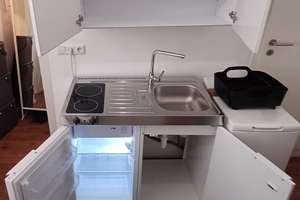 frisch renovierte 1-Zimmer-Wohnung mit hohe Decken – Krefelder Str. 21, 50670 Neustadt/Nord, Köln – Vorschaubild 3