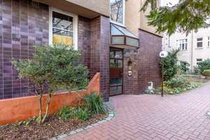 Frisch saniert & sofort bezugsfrei: 3 Zimmer mit Balkon nahe Ku’damm, provisionsfrei! – Die vollständige Adresse der Immobilie erhältst du vom Anbieter., 10709 Halensee, Berlin – Vorschaubild 19