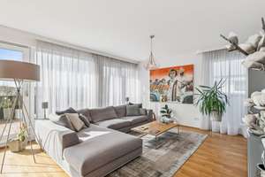 Wiesbaden-Südost: Modernes Penthouse mit großer Terrasse und beeindruckender Aussicht auf Wiesbaden – Die vollständige Adresse der Immobilie erhältst du vom Anbieter., 65189 Südost, Wiesbaden – Vorschaubild 6