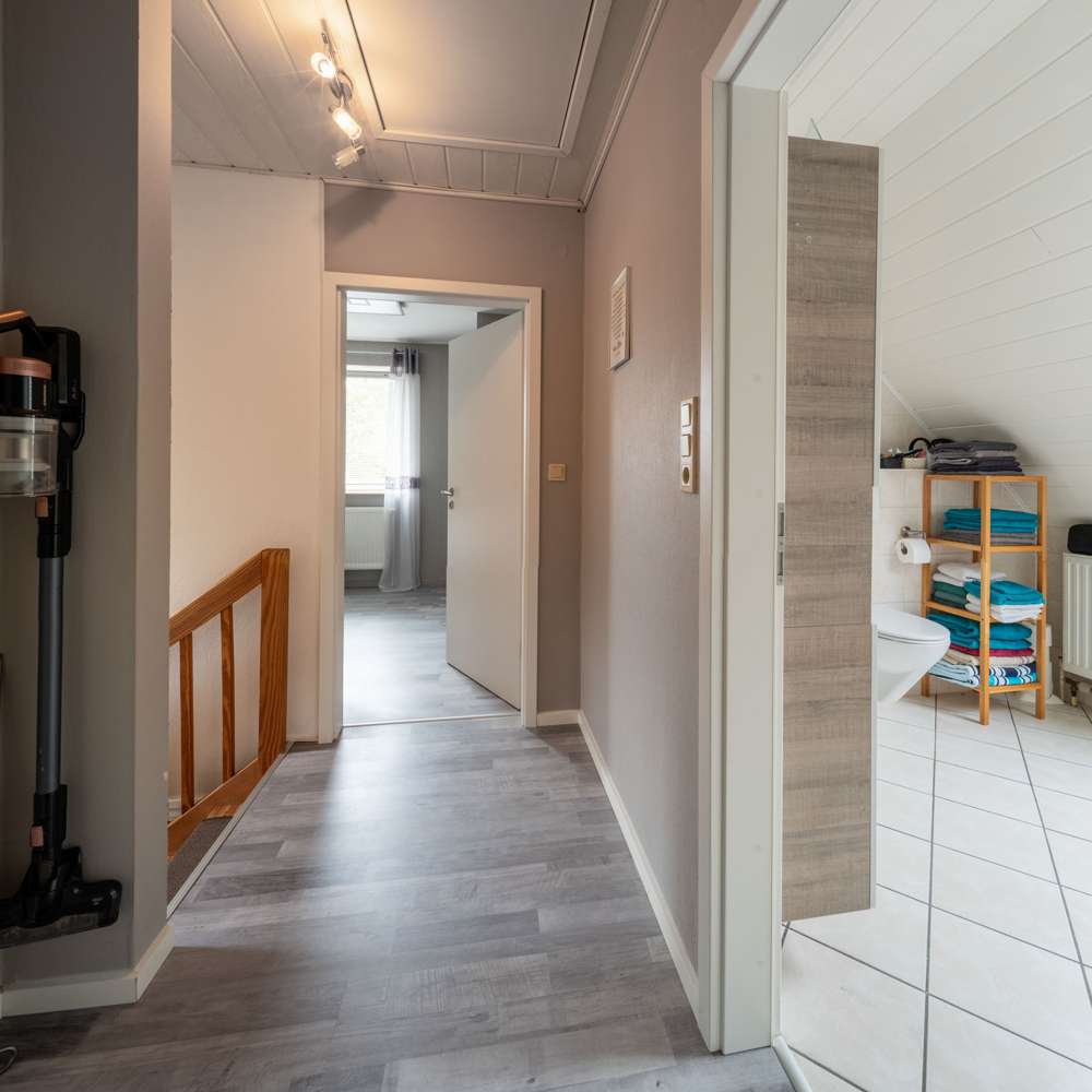 Immobilie in Norstedt - Solide gebaut, energetisch durchdacht und gut gelegen: familiengerechtes Einfamilienhaus in Viöl. - Bild 27