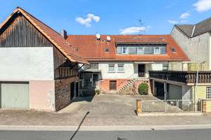 Ein Haus - unzählige Möglichkeiten: Aus eins mach zwei oder aus zwei mach eins - Heinrichsthal – Die vollständige Adresse der Immobilie erhältst du vom Anbieter., 63871 Heinrichsthal – Vorschaubild 3