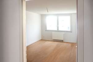 Komplett sanierte Wohnung mit Wohlfühlfaktor - helle, moderne 3ZKB auf 66m² – Stromtal 37-43, 38226 Lebenstedt, Salzgitter – Vorschaubild 1