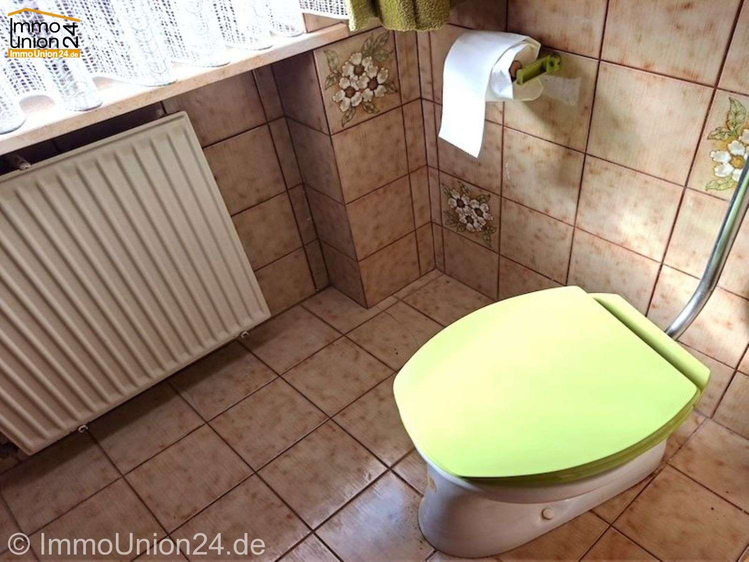 Immobilie in Spalt - TOP 220 qm Ein- Zweifamilienhaus mit Ausbaureserve im Dachgeschoss und 2 Garagen auf 1.320 qm Grund - Bild 11