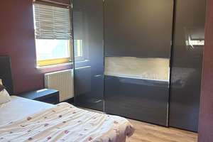 KILIAN IMMOBILIEN! EXKLUSIVE DHH AUS 2000 MIT 157 M² WFL IN ROTH!  EBK * 2 BÄDER * KELLER * GARAGE – Die vollständige Adresse der Immobilie erhältst du vom Anbieter., 91154 Roth – Vorschaubild 98